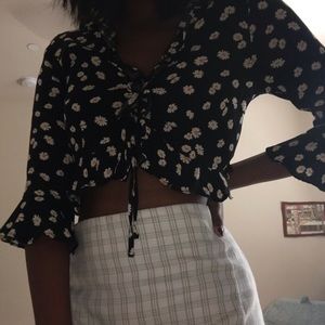 Floral tie front frilly top
